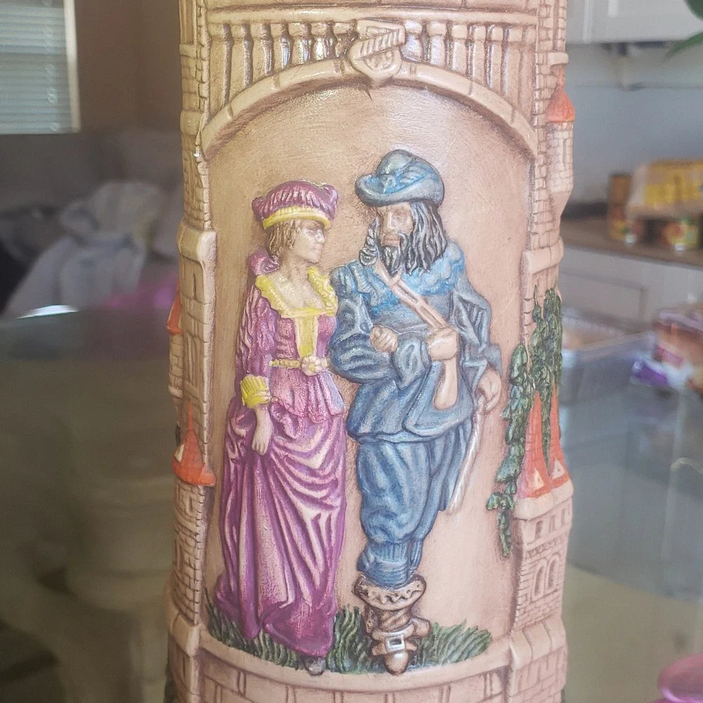 Cup - Picture 4 of 6